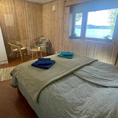 Nordic Horn Bed & Breakfast Brostadbotn